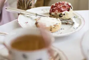 cream tea setting at table