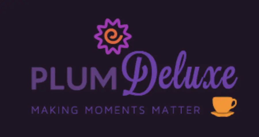 plum deluxe logo