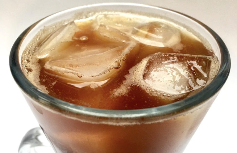 does-iced-tea-have-caffeine-how-much-how-to-reduce-it